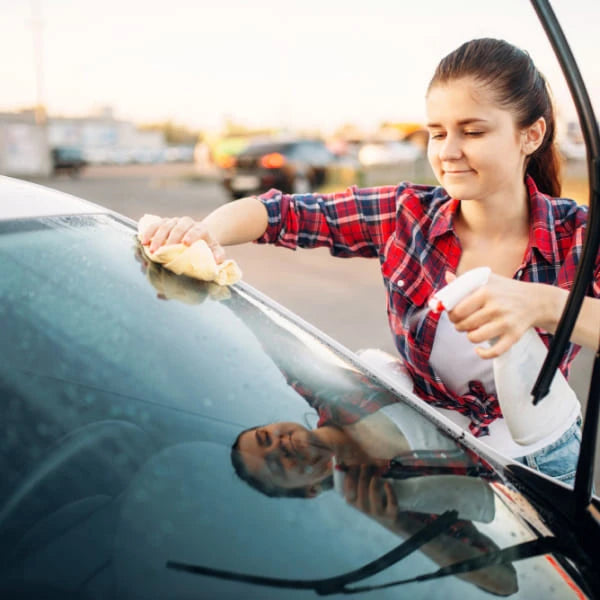 Protegez-votre-pare-brise-et-lensemble-de-votre-vehicule